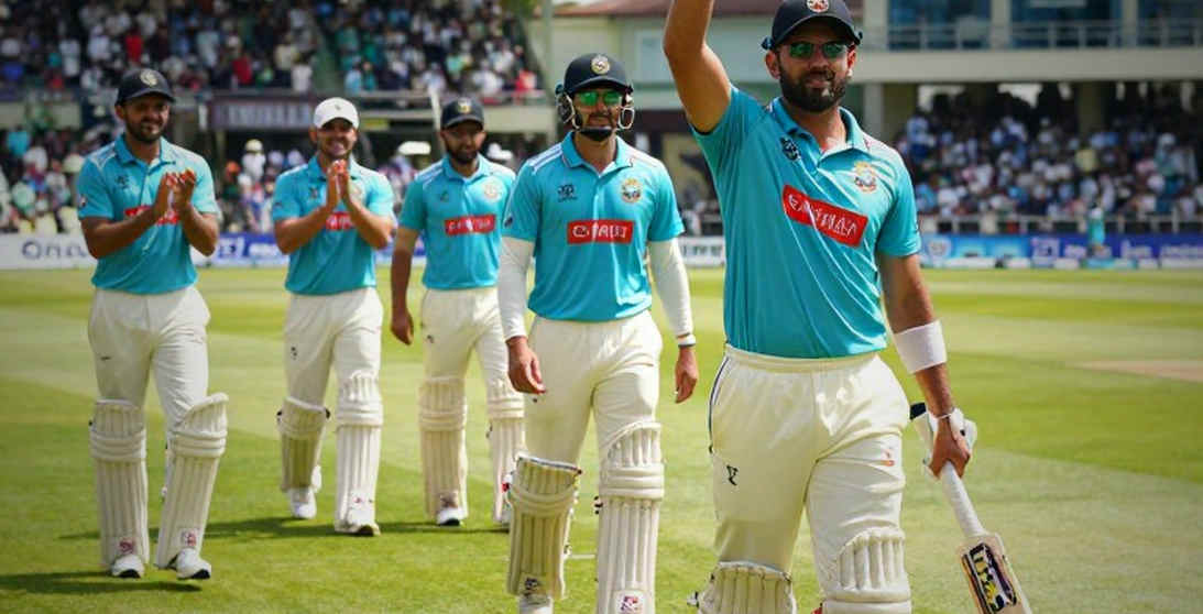 দিল্লির একাদশের চেয়ার-খেলা: যে খাতাটি কেউ খোলেনি